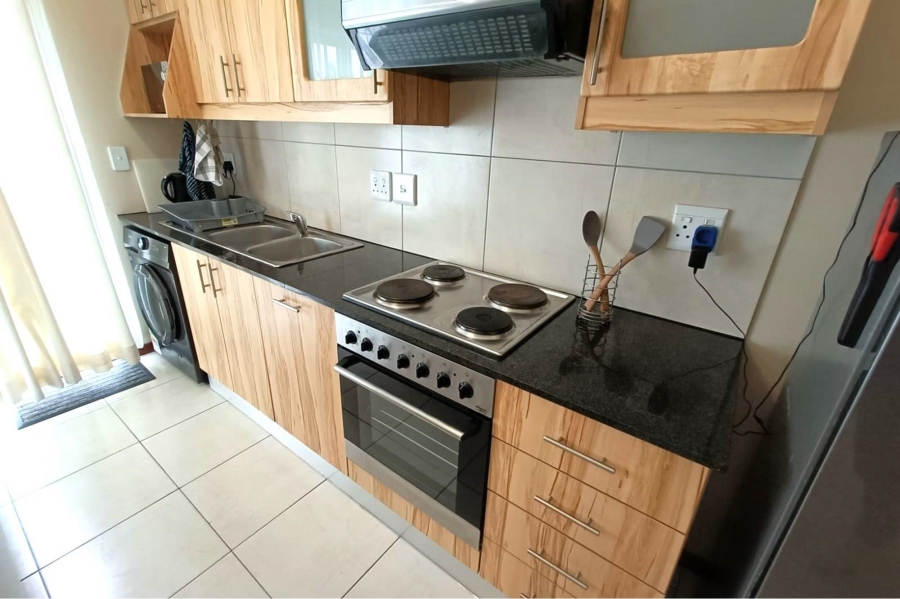 To Let 1 Bedroom Property for Rent in Table View Western Cape